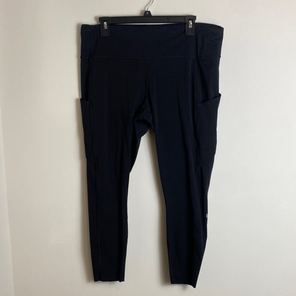 Lululemon Fast And Free High Rise Crop II Legging 23" Non Reflective Black 16 - Picture 3 of 8